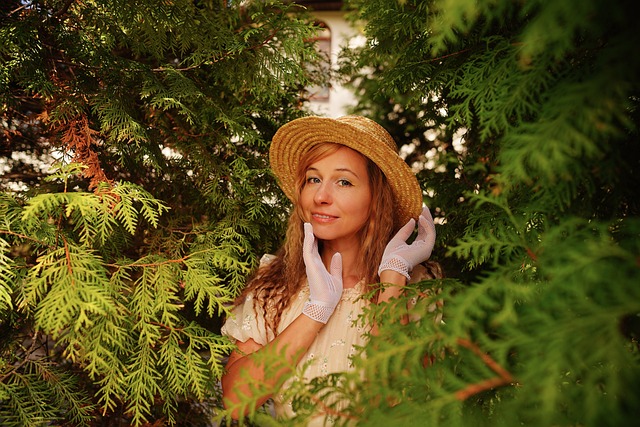 他不仅通过 他不仅通过